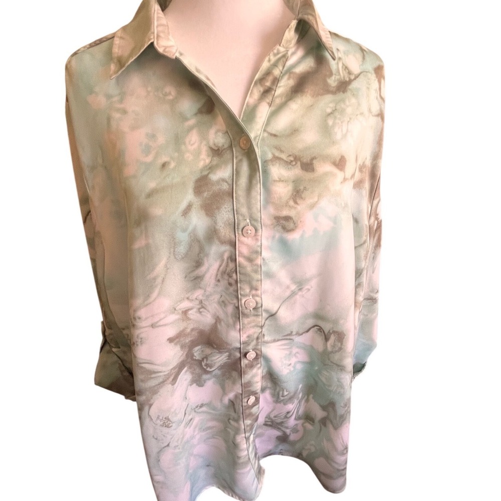 NWOT Chicos Green Tan Marble Abstract Print Shirt Roll Tab Sleeve Size 3